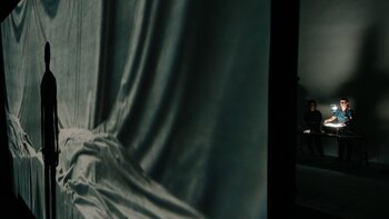 "En mitad de tanto fuego"