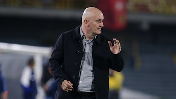 Santa Fe habría definido el futuro del técnico Pablo Repetto, en medio de los rumores de su salida