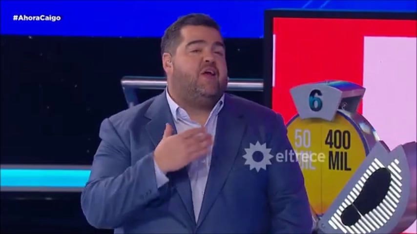 El conductor Darío Barassi en una emisión del programa de entretenimiento Ahora Caigo