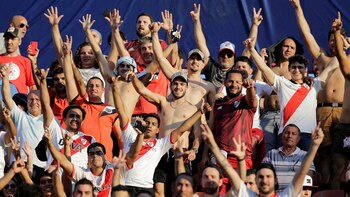 Los simpatizantes millonarios liquidaron las