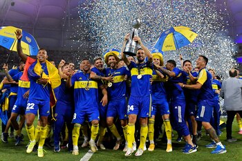 El plantel de Boca alza