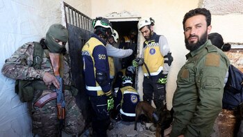 EN VIVO: la Defensa Civil siria concluyó la búsqueda de desaparecidos en la prisión de Sednaya, el “matadero humano” de Al Assad