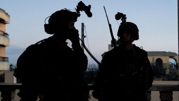 Soldados israelíes en pleno operativo