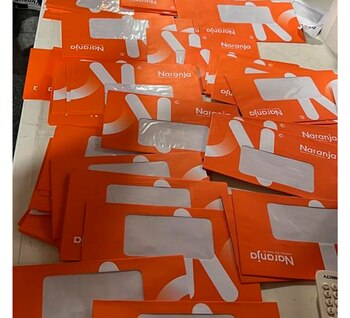 Los sobres de Tarjeta Naranja