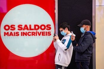 Los adolescentes que padecen dolores inespecíficos crónicos como cefaleas frecuentes, dolores en todo el cuerpo, gastrointestinales, en las articulaciones, entre otros”,EFE/EPA/JOSE SENA GOULAO/Archivo