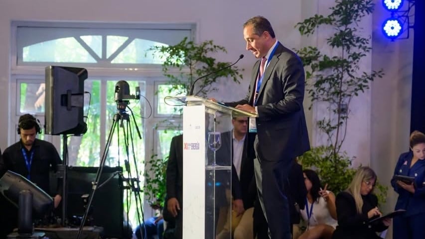 (Ministerio Administrativo de la Presidencia)