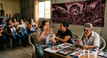 Los registros muestran una tendencia al alza en personas no localizadas y cuerpos sin identificar, mientras la respuesta oficial prioriza depuración estadística y los familiares lideran el esfuerzo de localización.