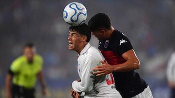 Tigre gana en el inicio de su serie de playoffs de la Copa Sudamericana ante Nacional en Uruguay
