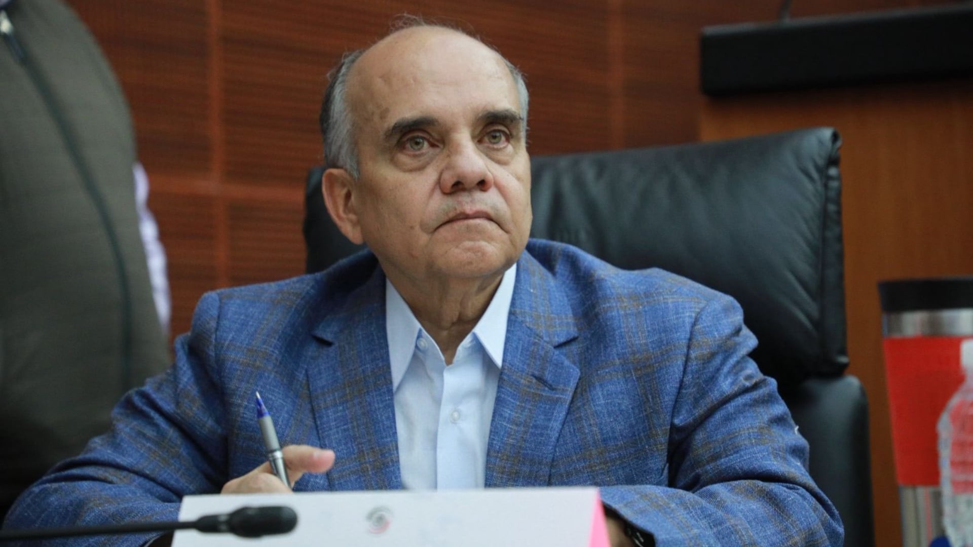 Manuel Añorve, coordinador del PRI en el Senado, lanza fuertes señalamientos contra Andrés Manuel López Beltrán por presunto uso del fuero. | X- Manuel Añorve