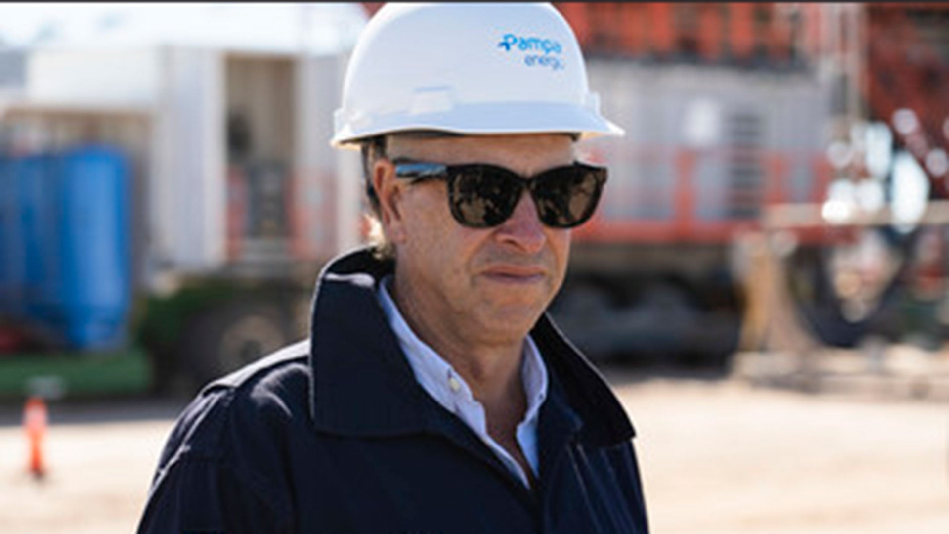 Marcelo Mindlin en un campamento de perforación en Vaca Muerta