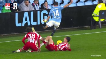 La brutal patada de un