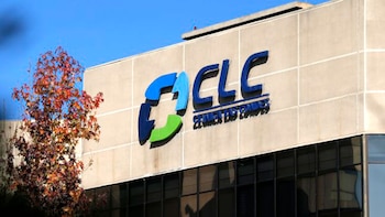 Un capo narco baleado se