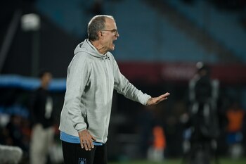 Marcelo Bielsa debutará este jueves