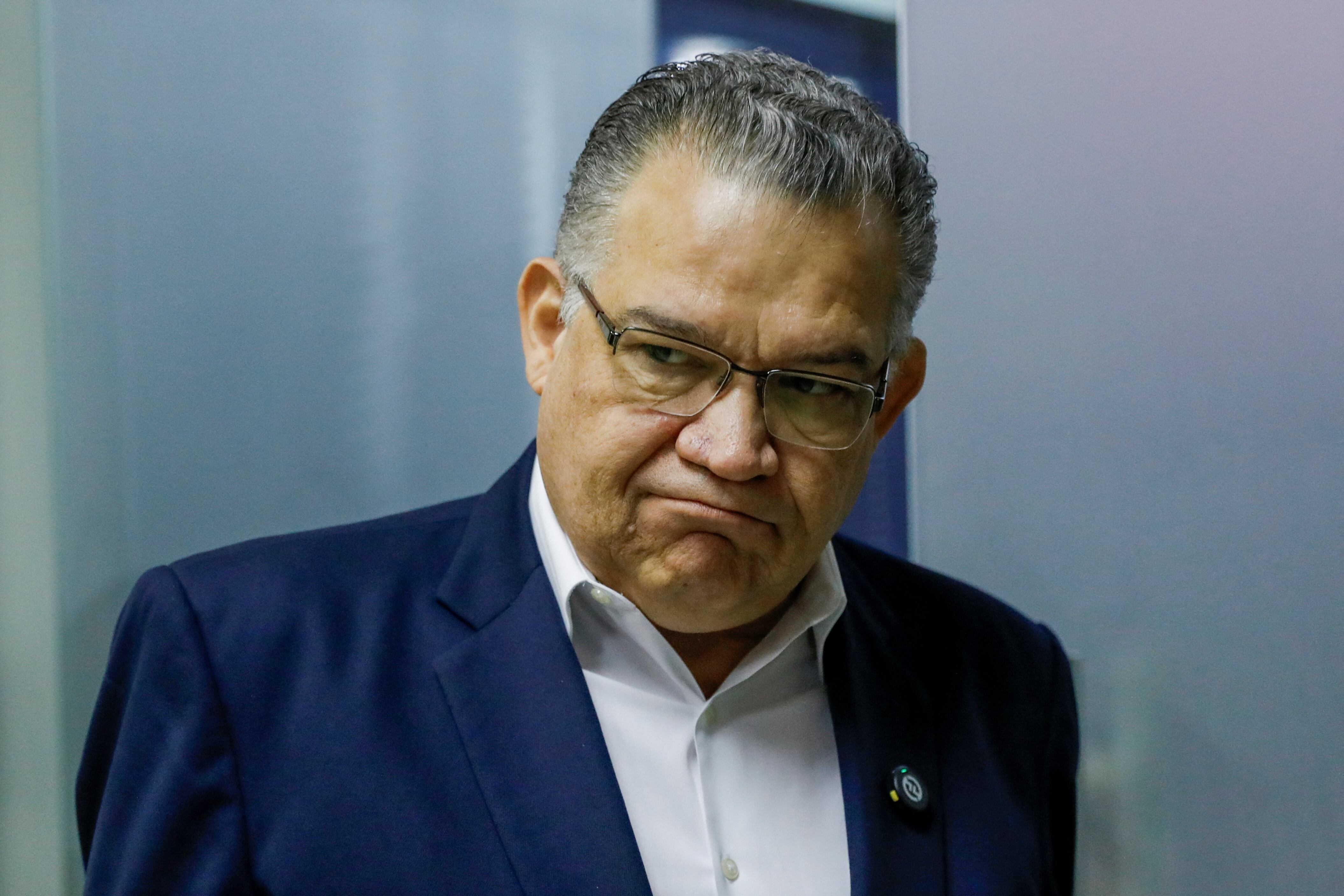 El ex candidato presidencial venezolano Enrique Márquez asiste a una conferencia de prensa en Caracas, Venezuela, el 23 de agosto de 2024 (REUTERS/Leonardo Fernandez Viloria)