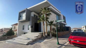 Los agentes acudieron al inmueble