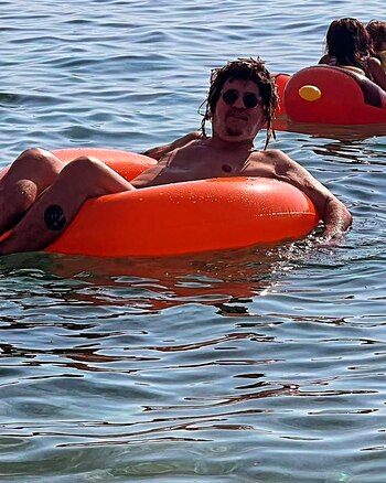 La divertida postal de Miguel