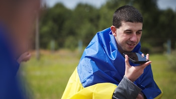 Los ex prisioneros requieren de