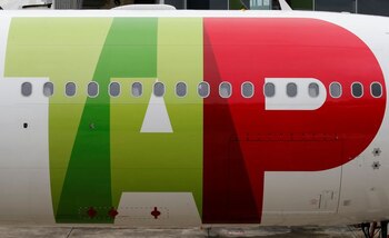 FOTO DE ARCHIVO: Un avión