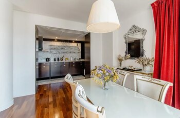 El comedor con acceso a