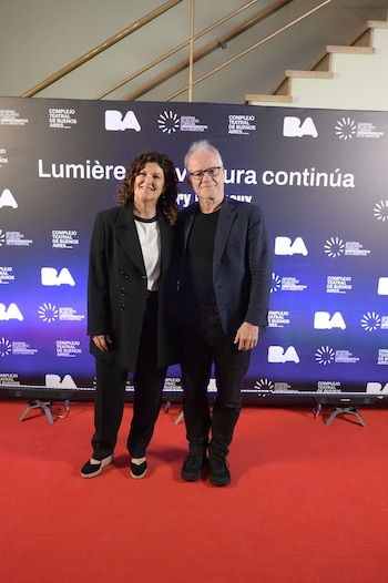 Thierry Frémaux junto a Gabriela Ricardes en noviembre de 2025. Festival Lumiere