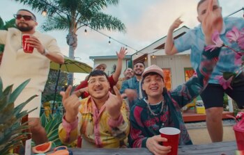 (Captura YouTube: Peso Pluma)