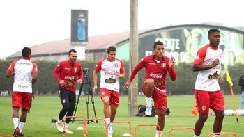 Selección peruana: con Raziel García