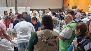 Honduras inicia el escrutinio de
