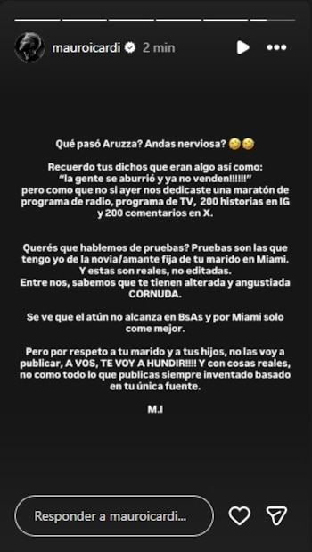 Captura de pantalla de una historia de Instagram de Mauro Icardi con texto en blanco sobre fondo oscuro, el botón de respuesta y los iconos de corazón y avión de papel