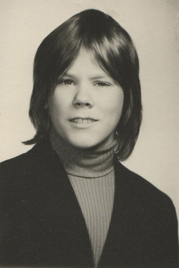 foto acertijo Kevin Bacon