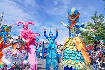 La apertura de las Fiestas Agostinas 2026 incluirá la alborada, la repartición de atol shuco y el desfile del correo desde la Plaza Salvador del Mundo./ (Alcaldía de San Salvador Centro)
