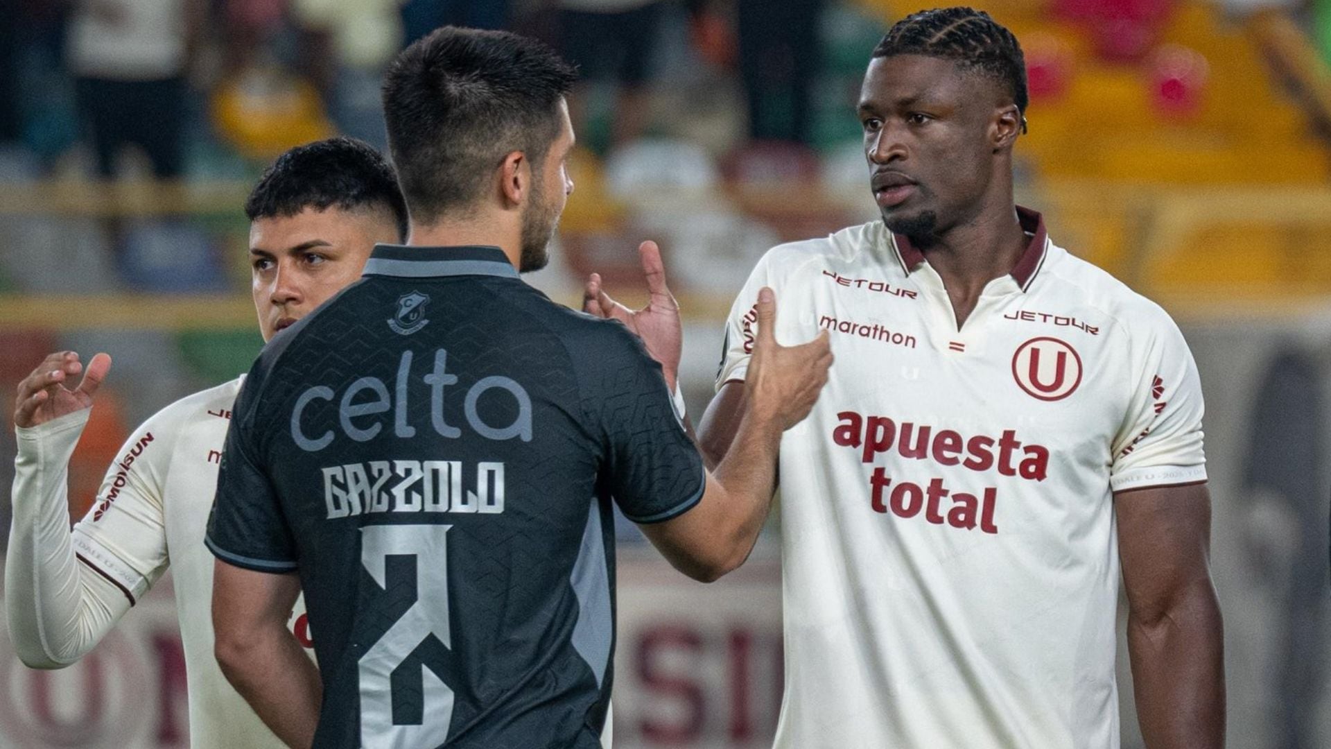 Sekou Gassama fue pifiado por hinchas en Universitario vs Coquimbo Unido. (A presión)