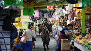 La operación Mercado Seguro en Guatemala mantiene presencia en los mercados las 24 horas del día