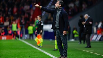 Quique Flores sobre Xavi: "¡Qué