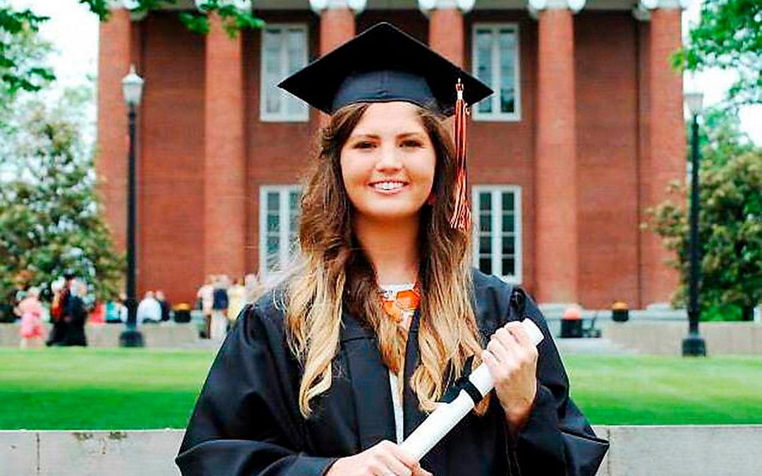 Erica Hagan tenía solo 22 años cuando fue atacada en su departamento al interior de un colegio en el que hacía una pasantía