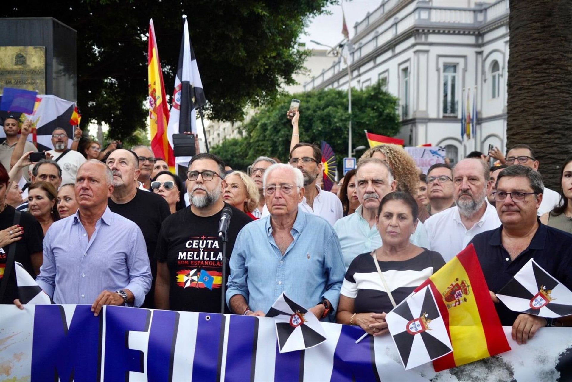03/09/2026 Imbroda anuncia un manifiesto conjunto de Melilla y Ceuta para defender su españolidad ante España y Europa.
El presidente de la Ciudad Autónoma de Melilla, Juan José Imbroda, ha anunciado que las dos Ciudades Autónomas firmarán el próximo 22 de septiembre un manifiesto conjunto para reivindicar su condición de ciudades españolas y europeas y trasladar su postura