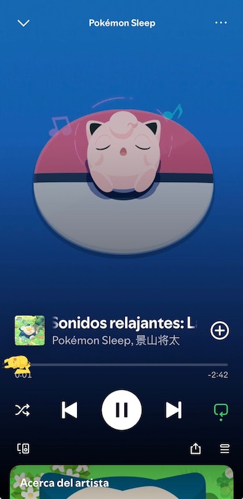 Captura de pantalla de un reproductor de audio móvil con la figura de Jigglypuff dormido sobre una Pokébola