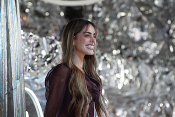 Tini Stoessel anuncia que Futttura
