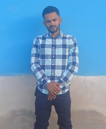 Redes sociales y grupos locales