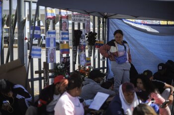 CIUDAD JUÁREZ, CHIHUAHUA, 31MARZO2023.- Migrantes