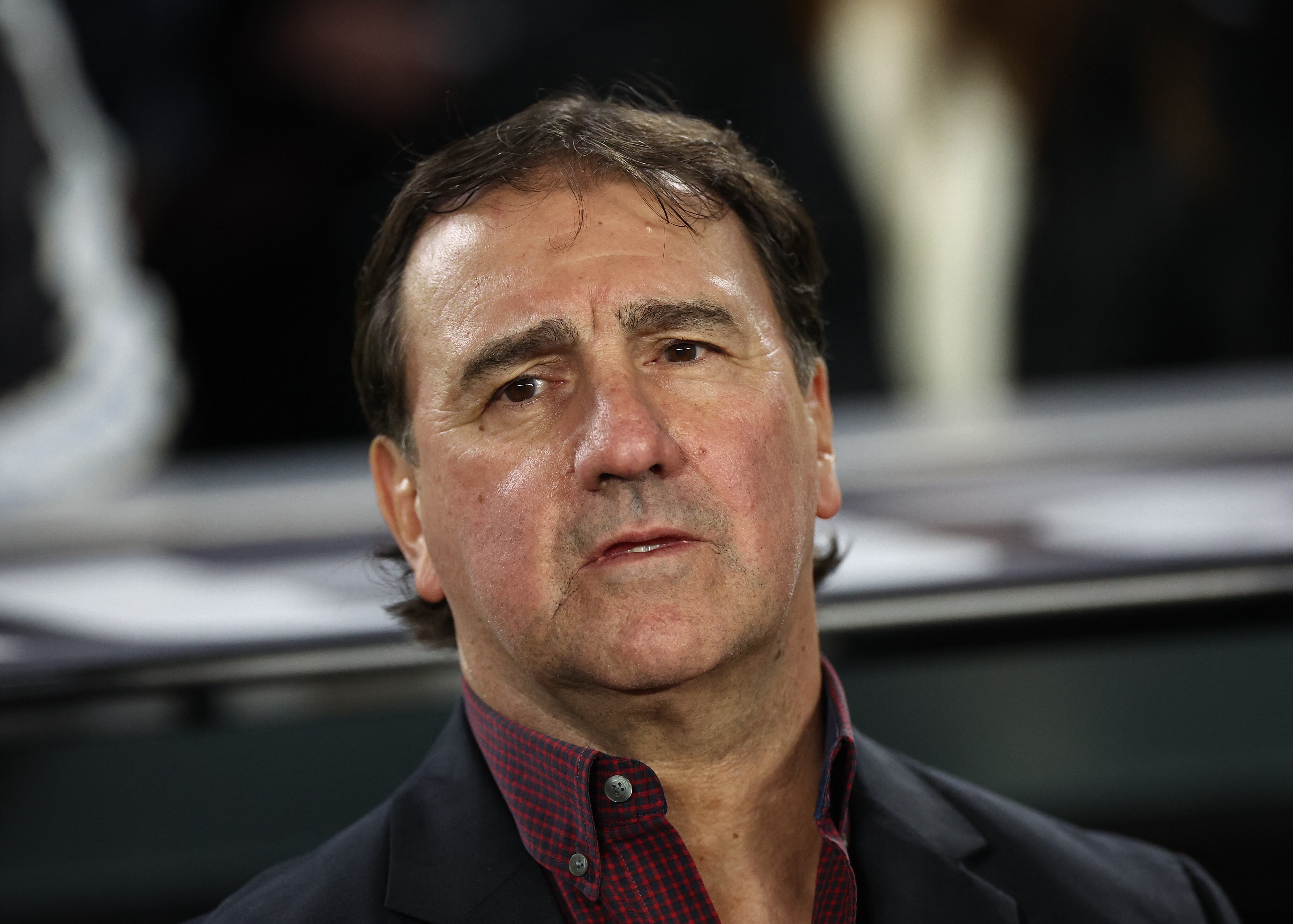 Néstor Lorenzo pasó por los micrófonos de Dsports Radio y habló acerca de los rumores de pelea que surgieron entre varios jugadores de Colombia, en el descanso ante Perú - crédito Agustin Marcarian / REUTERS