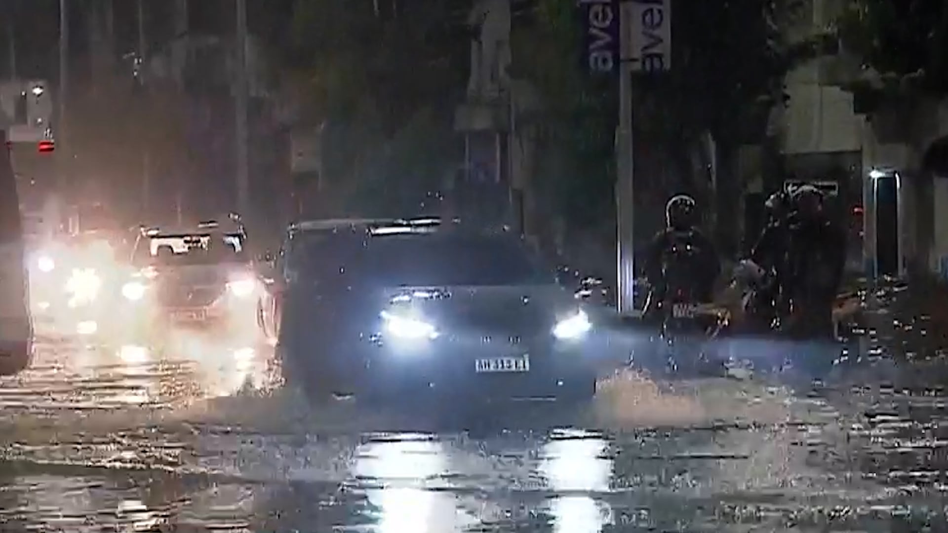 Gran cantidad de agua en Avellaneda