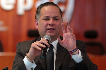 Santiago Nieto, titular de la