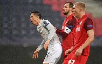 Austríacos y alemanes le dieron