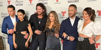 Protagonistas de la exitosa novela