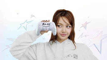 PlayStation se unió a Lisa de Blackpink y así es su propio control de PS5: DualSense edición limitada
