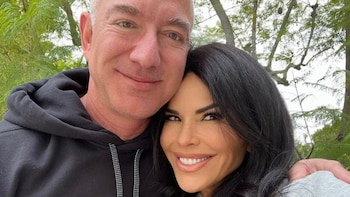 Jeff Bezos y la millonaria