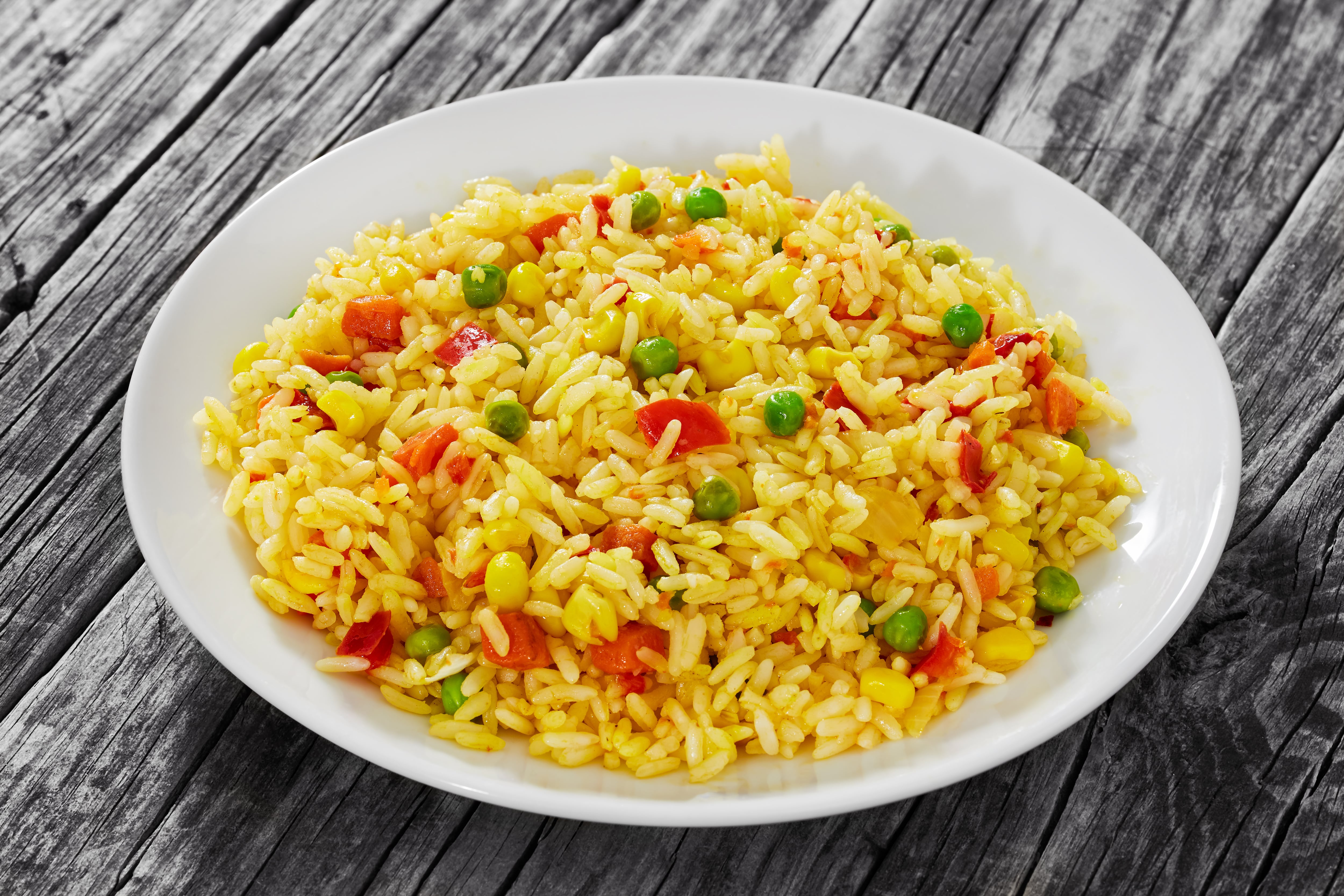 Arroz a la jardinera, una receta de origen peruano (from my point of view/Shutterstock)