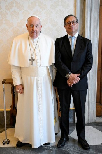 El papa Francisco se reúne