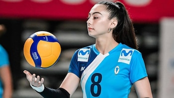 Florencia Giglio recordó su paso por la Liga Peruana de Vóley y elogió la pasión de los aficionados: “Es una locura”