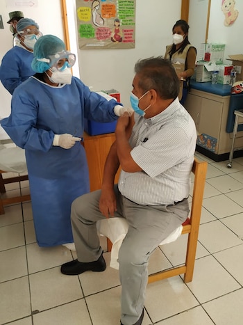 Vacunación Valles Centrales (Foto: Twitter@SSO_GobOax)